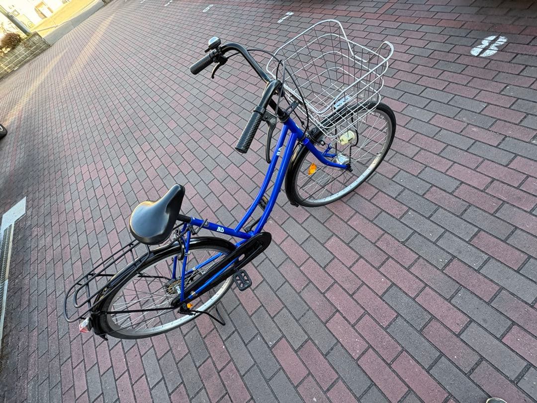 青色・オートライト・タウンサイクル(26㌅)お届け出来ます。お引き取りも可能です