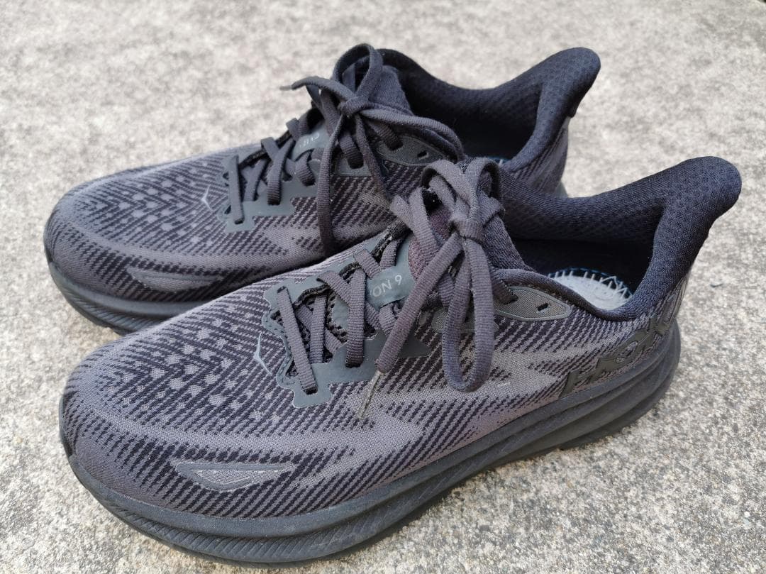 ホカオネオネ　クリフトン９　25.5㎝　ワイド　HOKA　WIDE