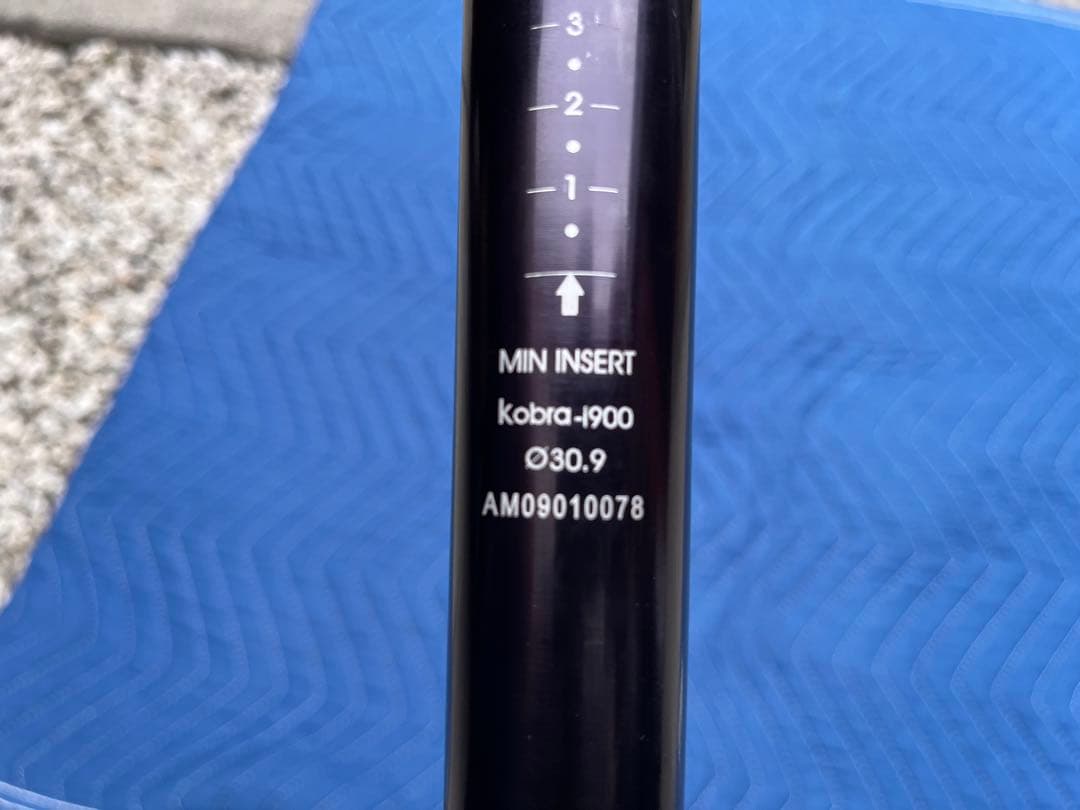 Kind Shock★カインドショック i900 ドロッパーシートポスト30.9