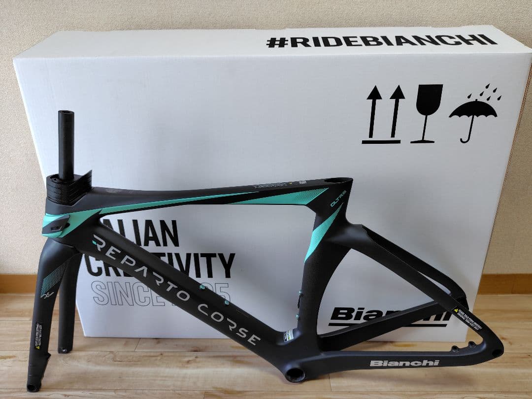 Bianchi oltre RC 47サイズフレームセット未組み立て品