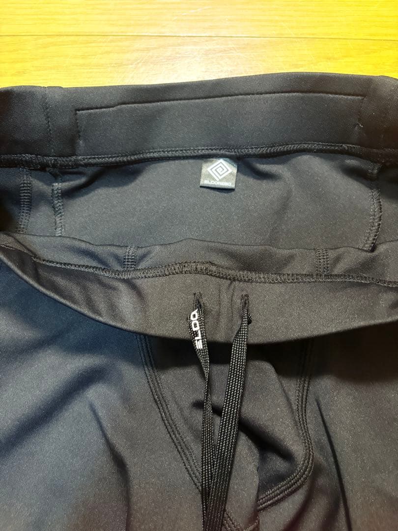【ほぼ新品】エルドレッソ タイツ M
