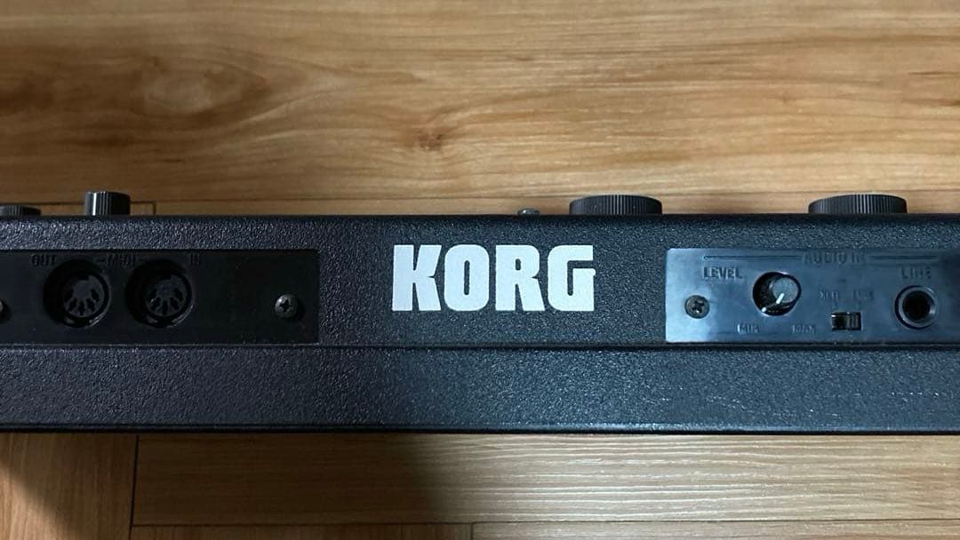 ジャンク品　KORG microKORG XL シンセサイザー