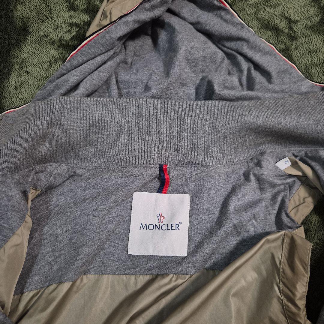 MONCLER ナイロンベスト　レディース　サイズT2 正規品10程度使用