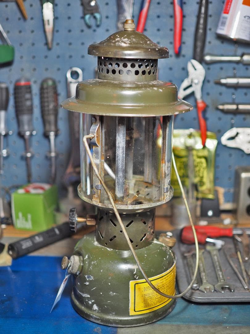 燃焼絶好調1979年 SMP製 USミリタリーランタン 米軍納入の本物 u05