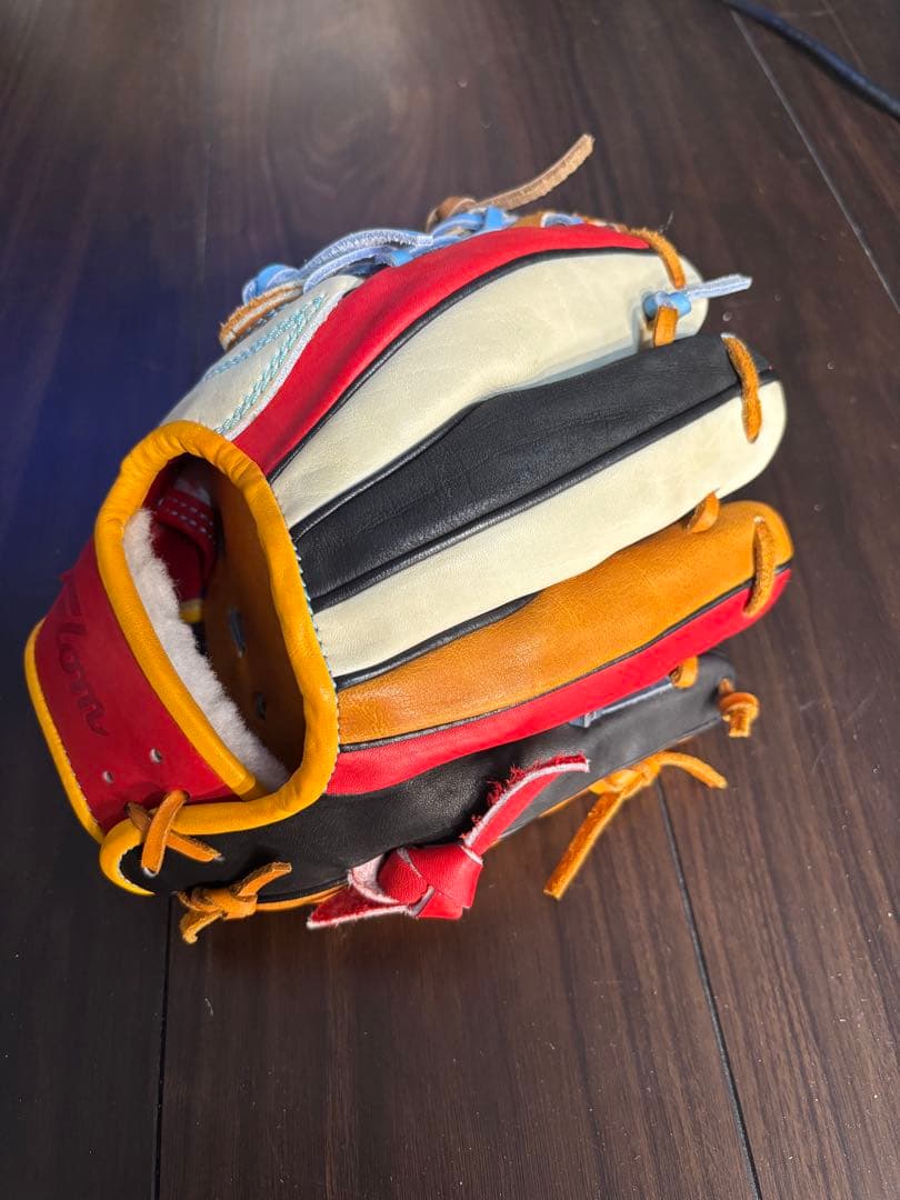 GLOM グロム　硬式　トレーニンググラブ　左投げ　野球グローブ　グラブ