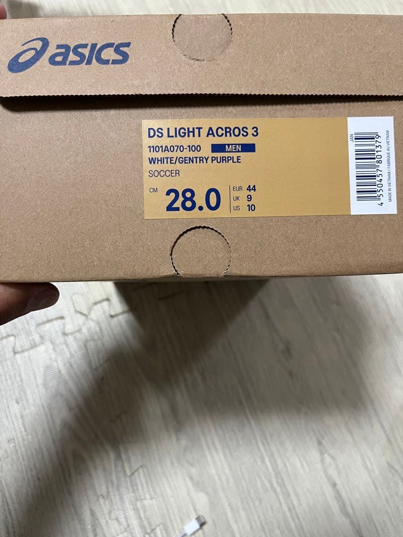 年末SALE！！サッカースパイクDSLIGHT ACROS 3 28センチ