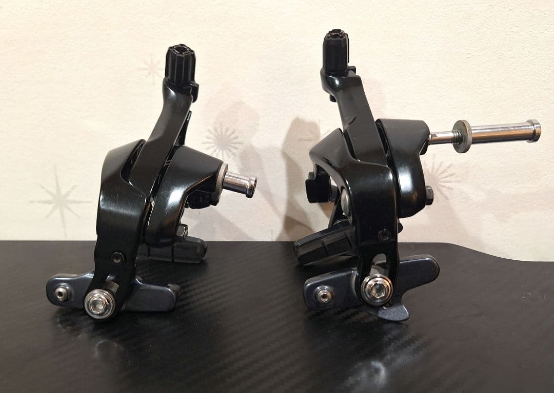 美品シマノ　SHIMANO　BR-R7000　105　キャリパーブレーキ