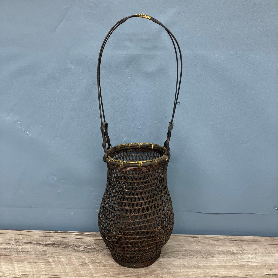 B-壁 竹細工 花籠 持ち手付き 花器 華道具 竹細工 花籠 花器 花入れ