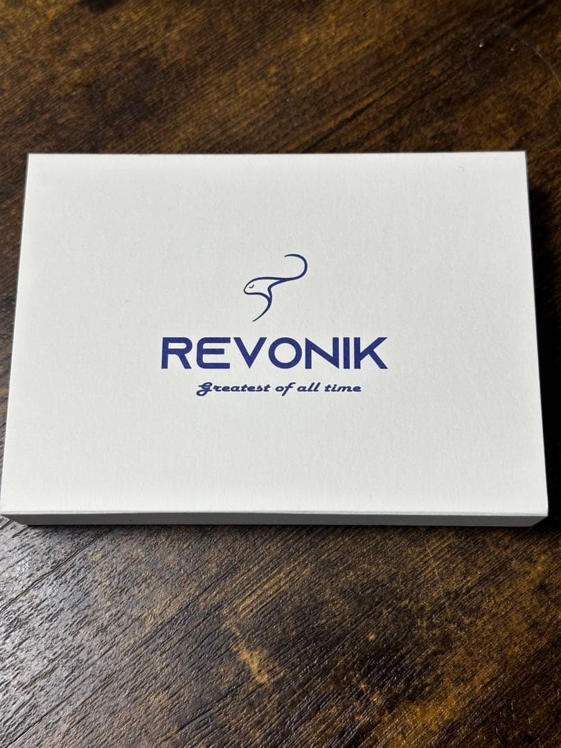 レヴォニック ゼンダ デビューセットRevonik ZENDA レボニック