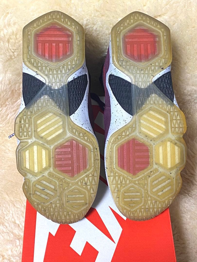 【NIKE】ナイキ LEBRON 13 レブロン GS （US6Y、CM24)
