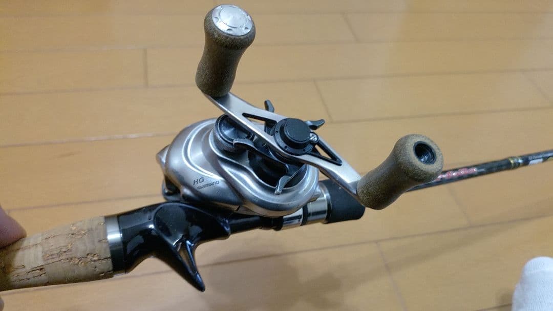 シマノ 13 メタニウム HG 右巻き コルクハンドルグリップ