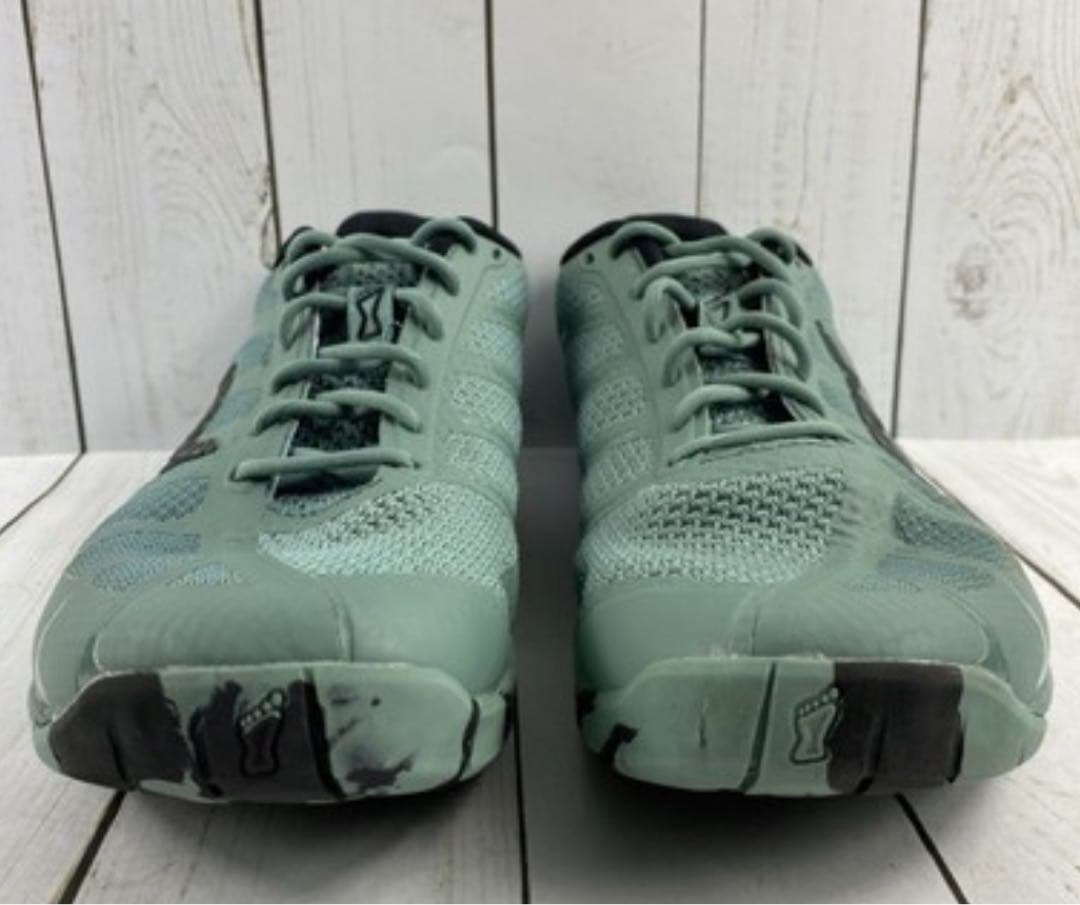 inov8 f-lite 235 イノヴェイト　 inov-8 メトコン
