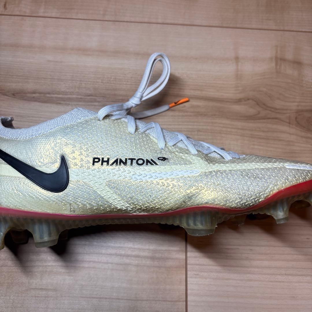 【限定モデル】Nike PhantomGT2