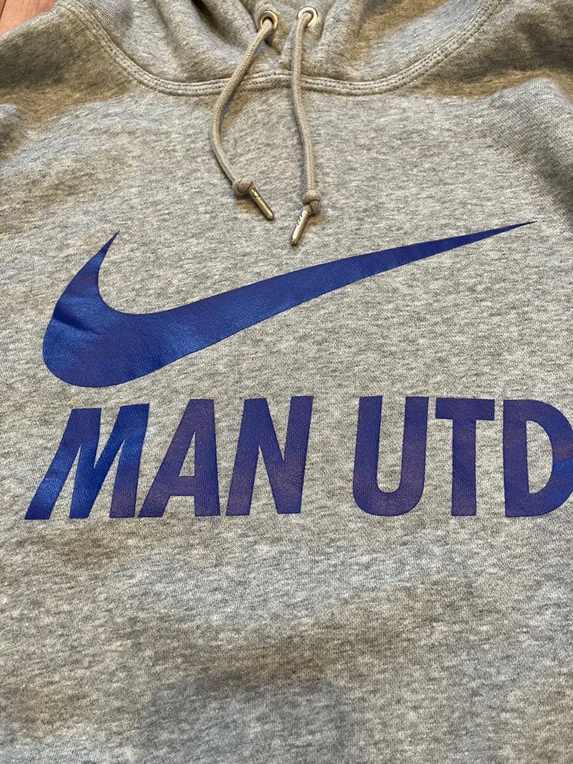 NIKE マンチェスターユナイテッドパーカー グレー スウォッシュ 古着