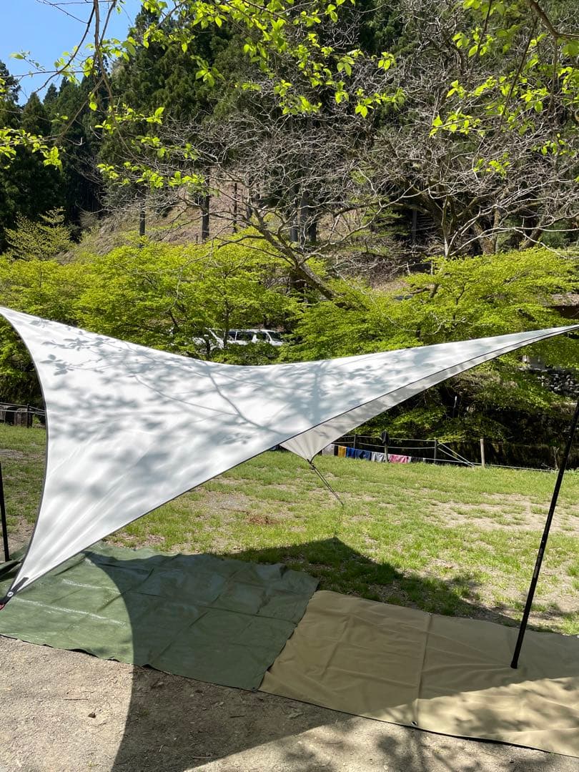 Telo Tarp テーロタープlooks ルックスホワイト