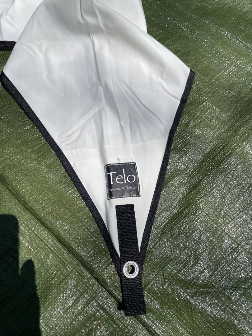 Telo Tarp テーロタープlooks ルックスホワイト