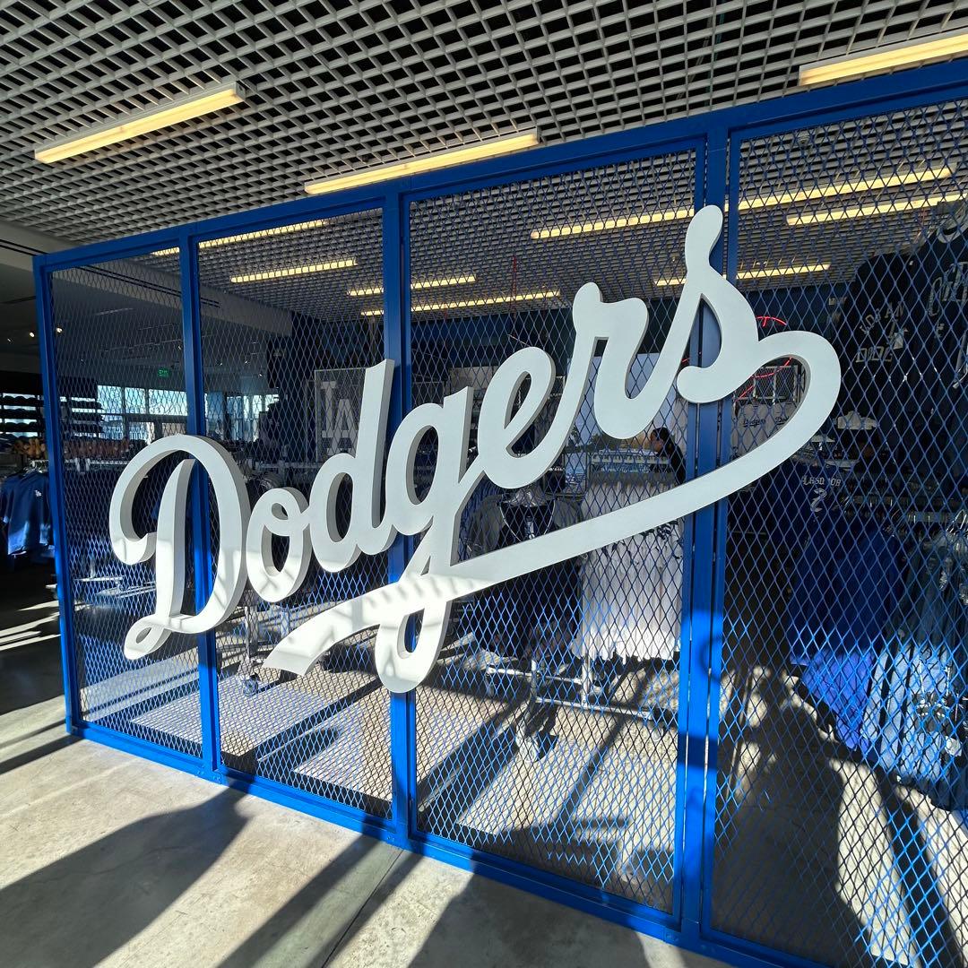 【新品未使用・正規品】大谷翔平選手　ドジャース　レプリカユニフォーム　Mサイズ