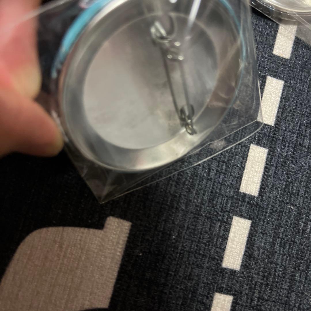 歌い手 どるれく いと 缶バッジ　アクキー