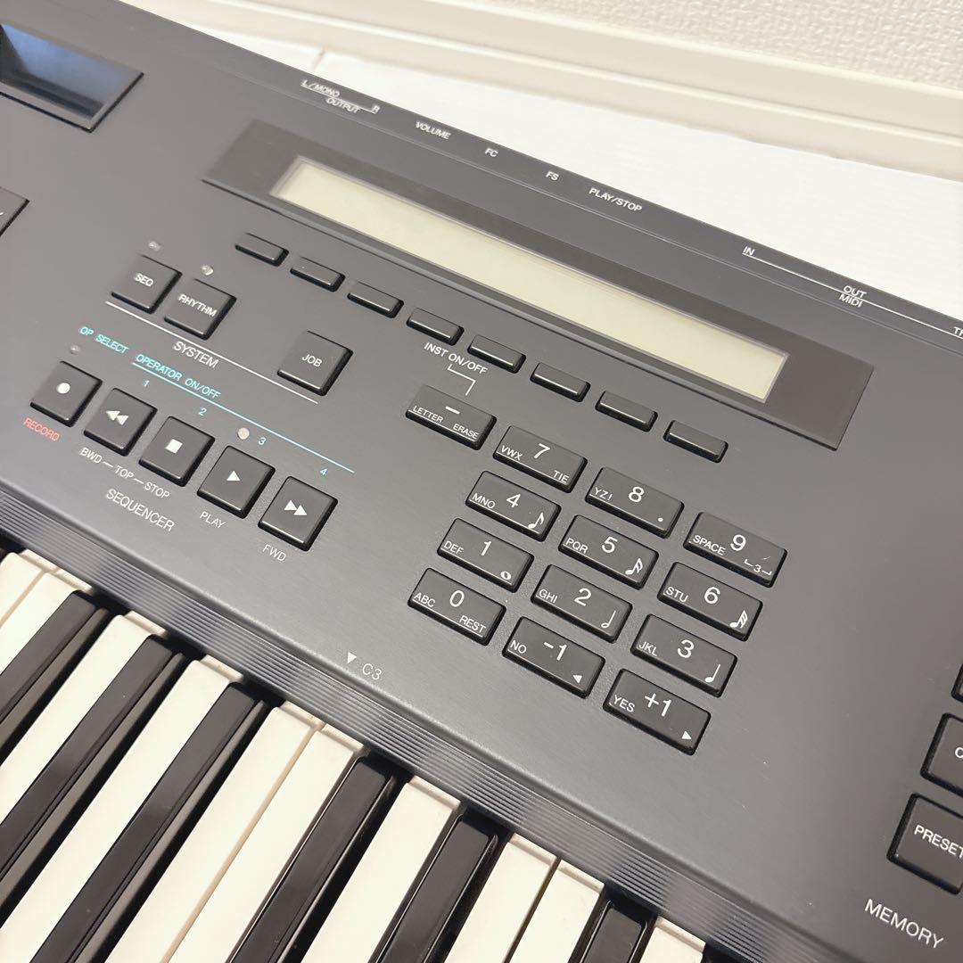 【希少】動作品 YAMAHA V50 シンセサイザー 61鍵 キーボード