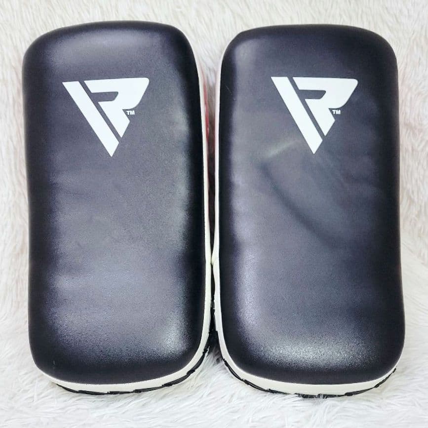 美品✨両手セット RDX APR-T1W キックミット キックボクシング 格闘