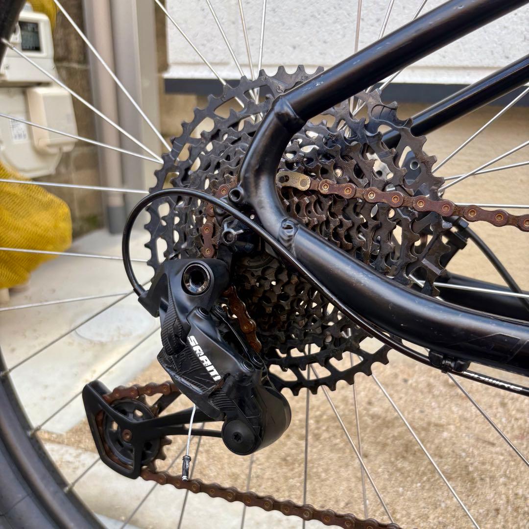 GT Avalanche Expert 29インチ　Mサイズ　2020モデル