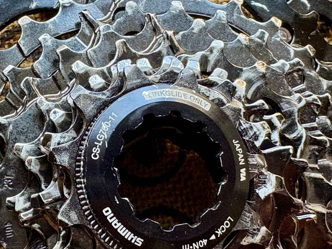 Shimano CS-LG700-11 LINK GLIDE シマノ　11速