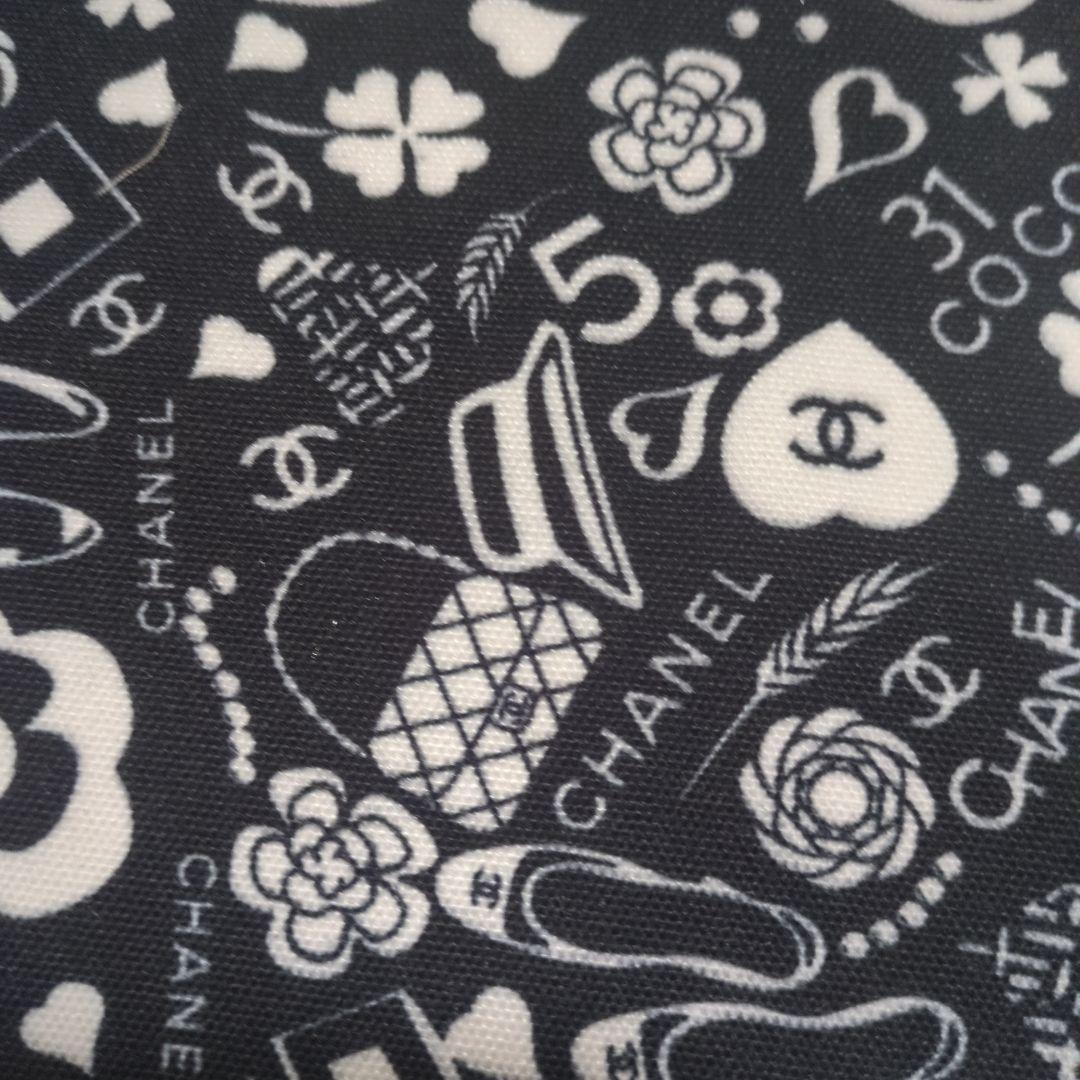 CHANEL トートバッグ ロゴプリント