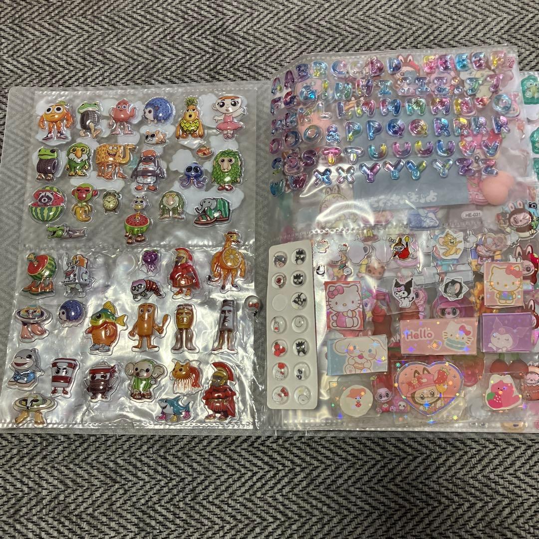 シール帳完成版 キャラクターシールetc.