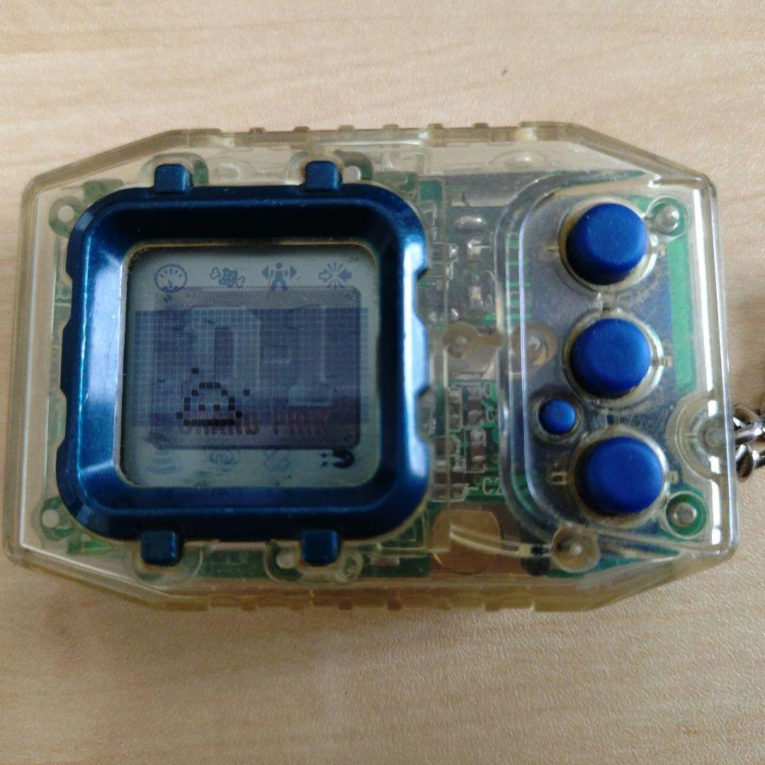 ソ*ラ様 デジモン携帯型液晶育成ゲーム機　4個セット