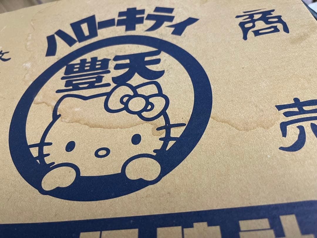 ハローキティ✖︎豊天商店　壁掛け時計