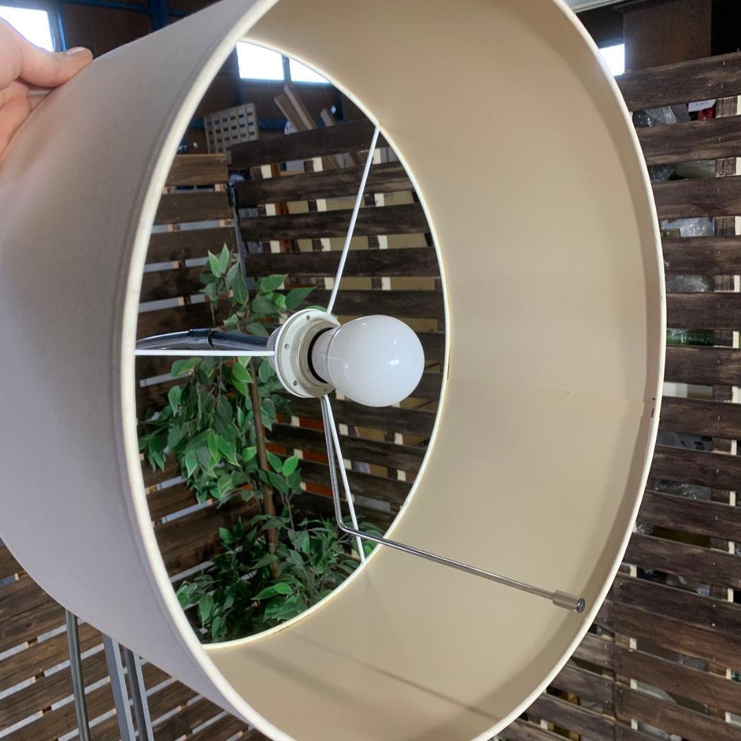 J818 ナカ　　ligne roset フロアランプ スタンド
