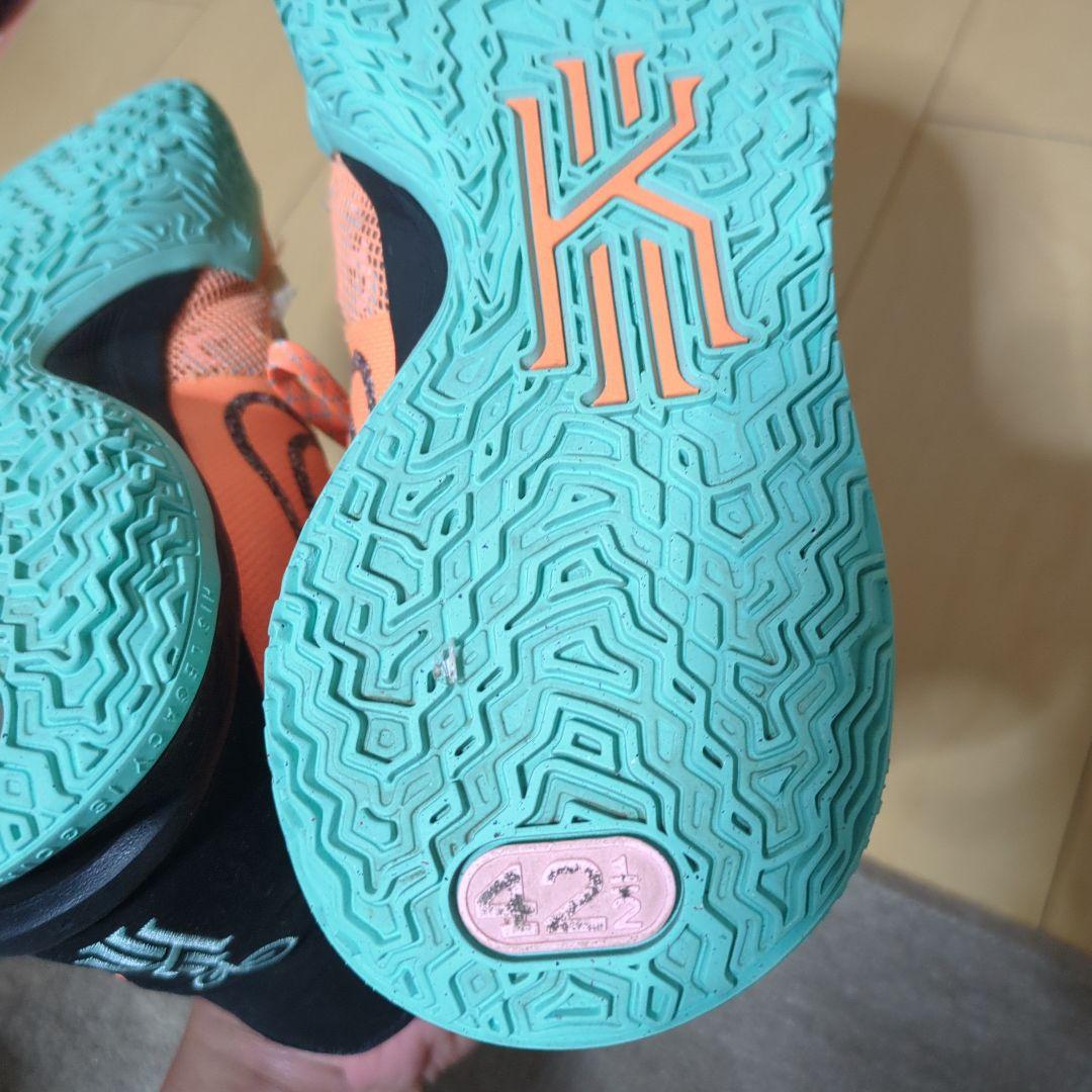 NIKE カイリー7 27cm