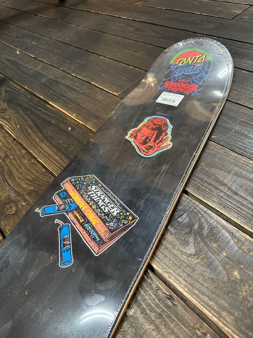 SANTA CRUZ X STRENGER THINGS スケートボードデッキ