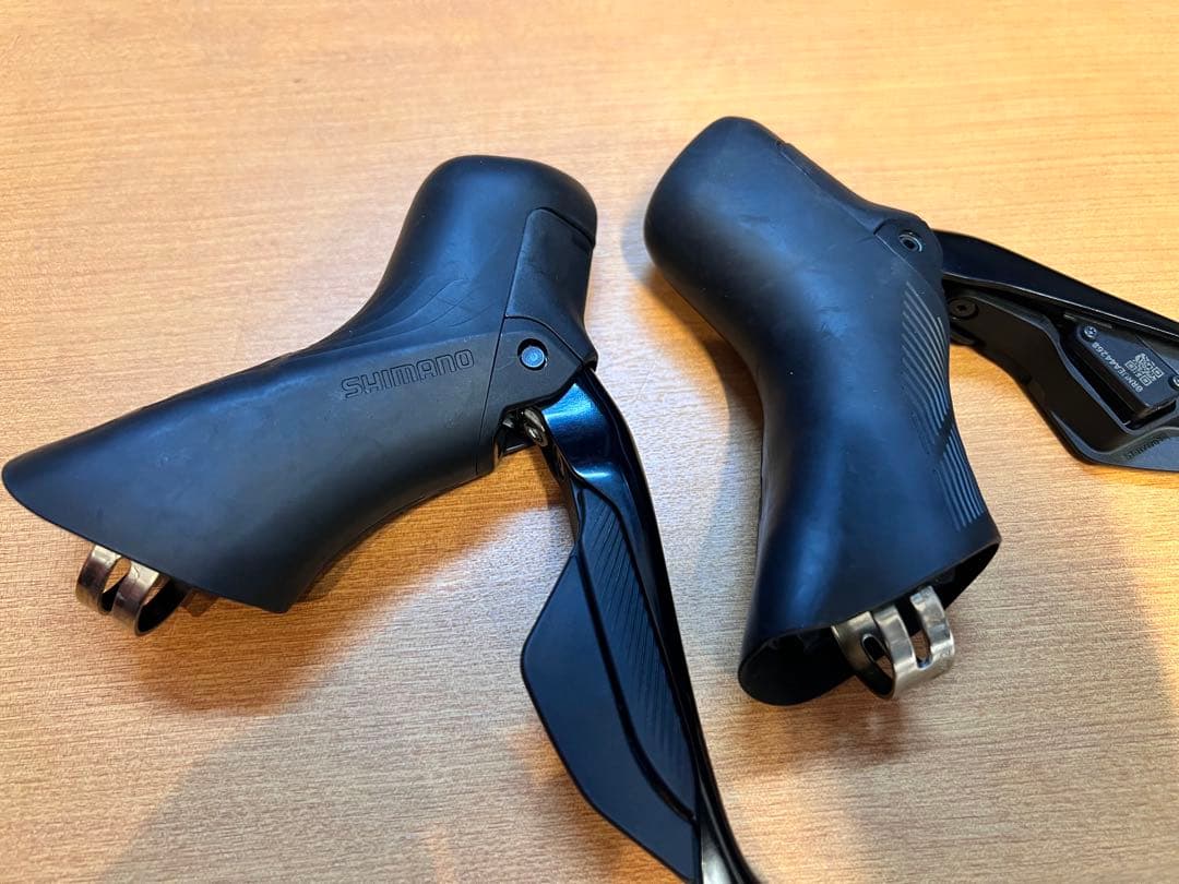 Shimano 105 Di2 ST-R7170 左右セット 油圧disc