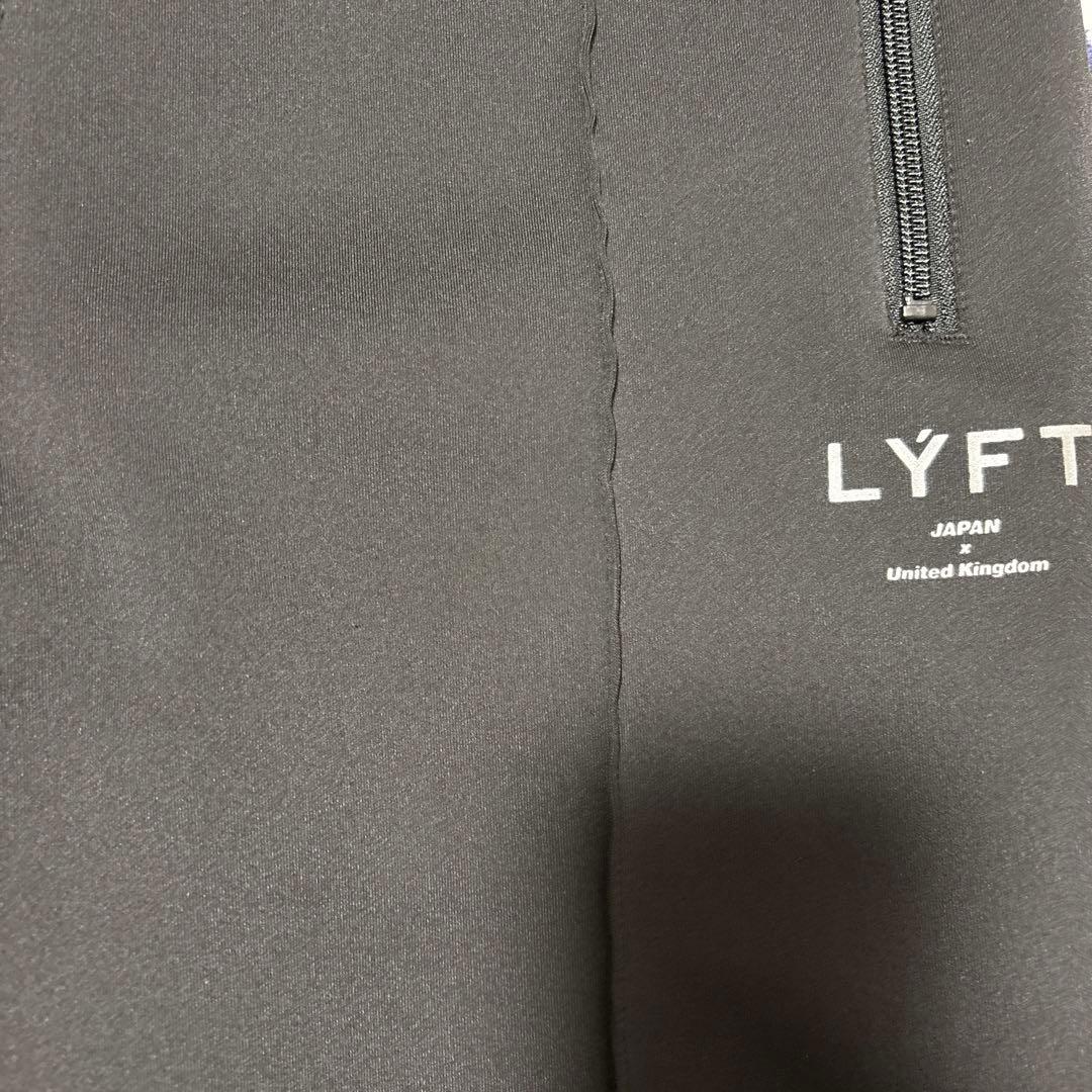 LYFT ブラックジャージ上下セット