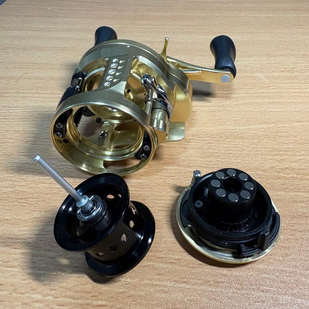 か*ん様 SHIMANO 21カルカッタコンクエスト101HG アベイルカスタム