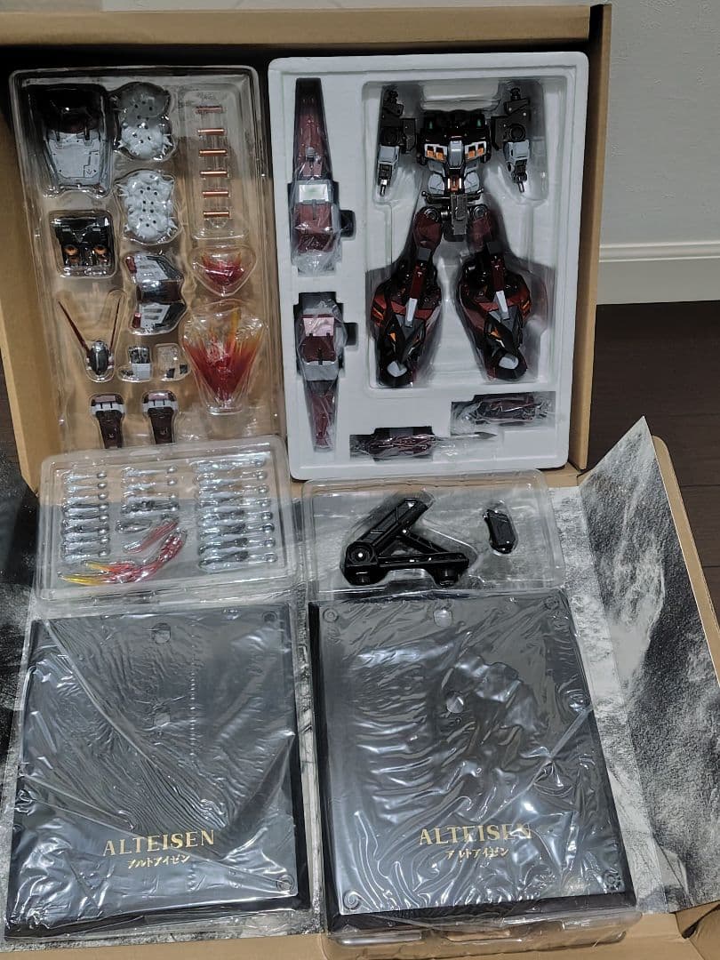 【超美品】アルトアイゼン 鉄魄 CCSTOYS MORTALMIND　交換台座付