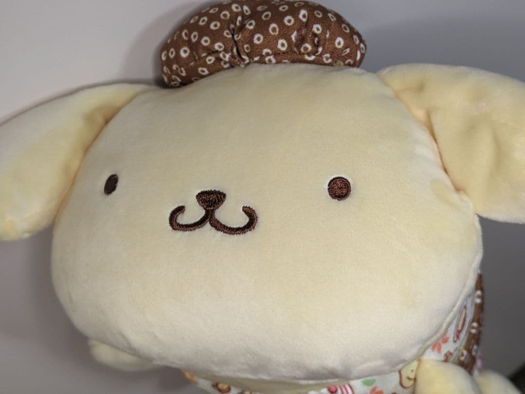 ハローキティジャパン限定　ポムポムプリン　チリメンクッション