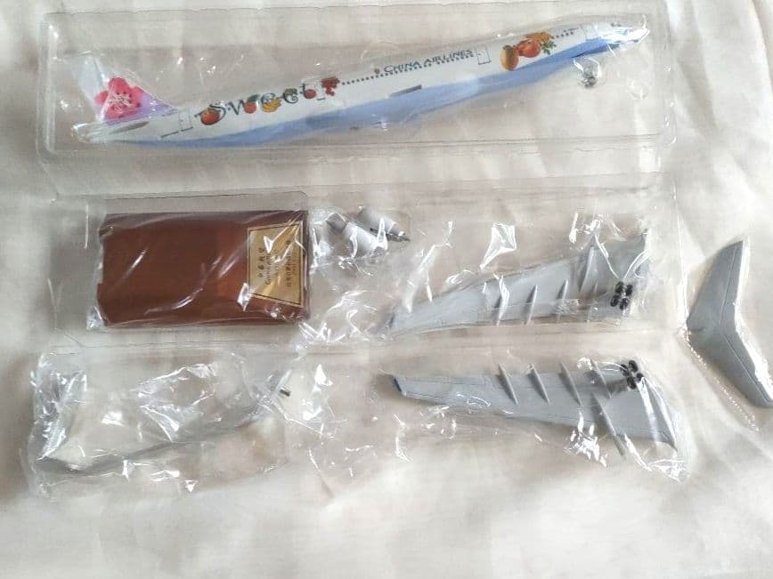 中華航空 A330-300 スイートモデル　航空機模型