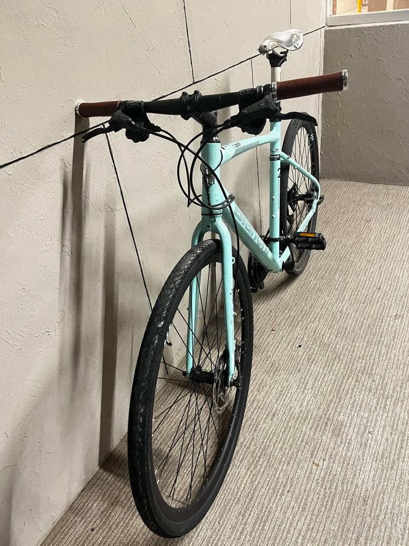 Bianchi クロスバイク 水色