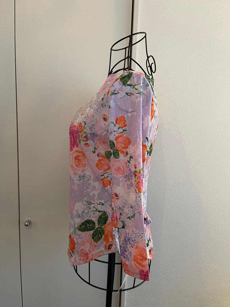 新品❣️未使用❣️タグ付き❣️ ✨社交ダンス　カットソー　ピンク花柄✨