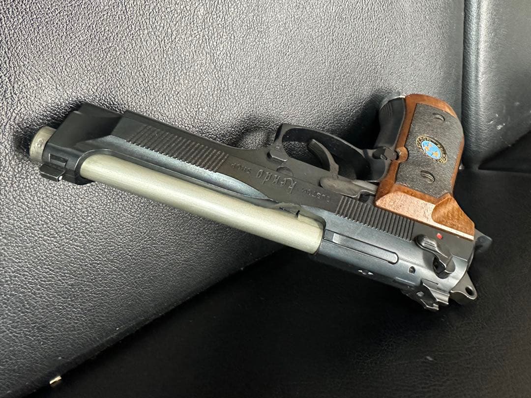 東京マルイ製　ベレッタ　サムライエッジ