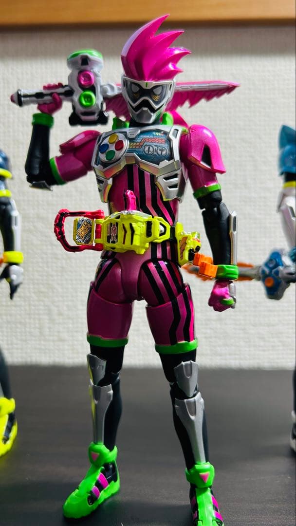 d*3様 S.H.Figuarts 仮面ライダー エグゼイド フィギュア 3体セ
