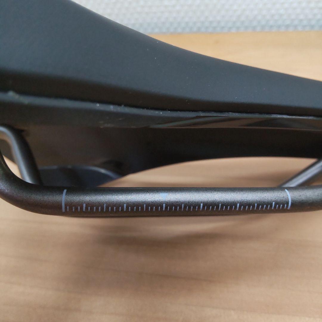 フィジーク Fizik VENTO ANTARES R3 140mm 新車外し