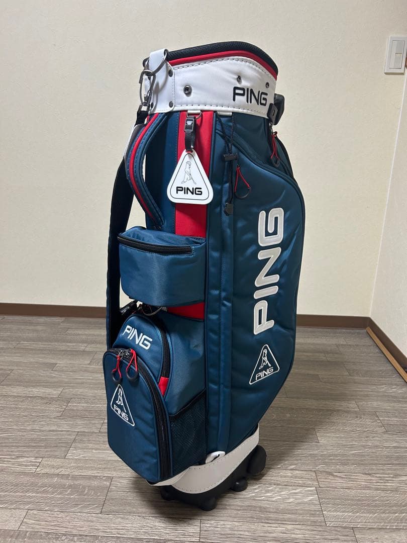 PING キャディバッグ キャスター付　トリコロールカラー　未使用品