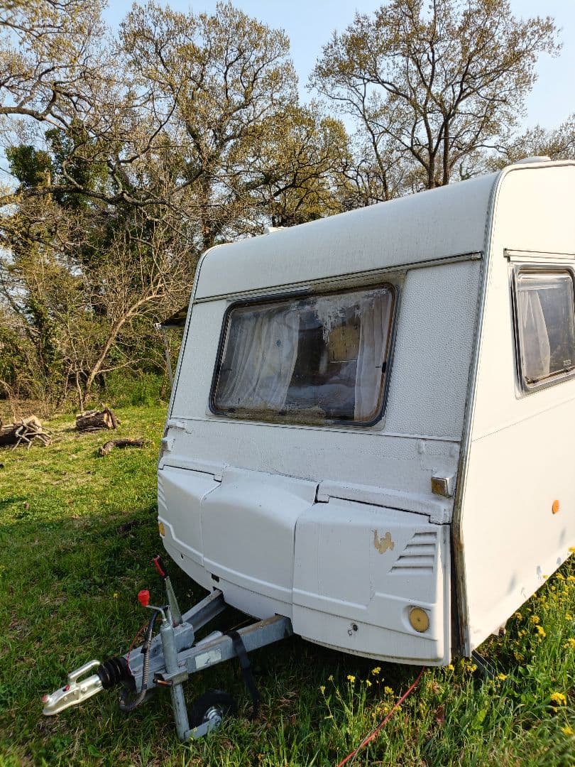 SUNSTAR370 キャンピングトレーラー