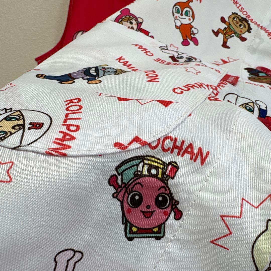 ♡フレーベル館　新品未使用品　アンパンマン　保育士エプロン　サイズM〜L