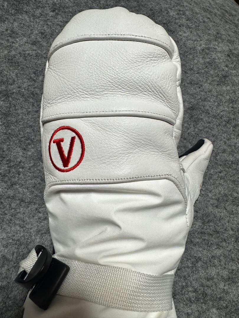 【中古美品】VICROY ビクロイ グローブ Mサイズ