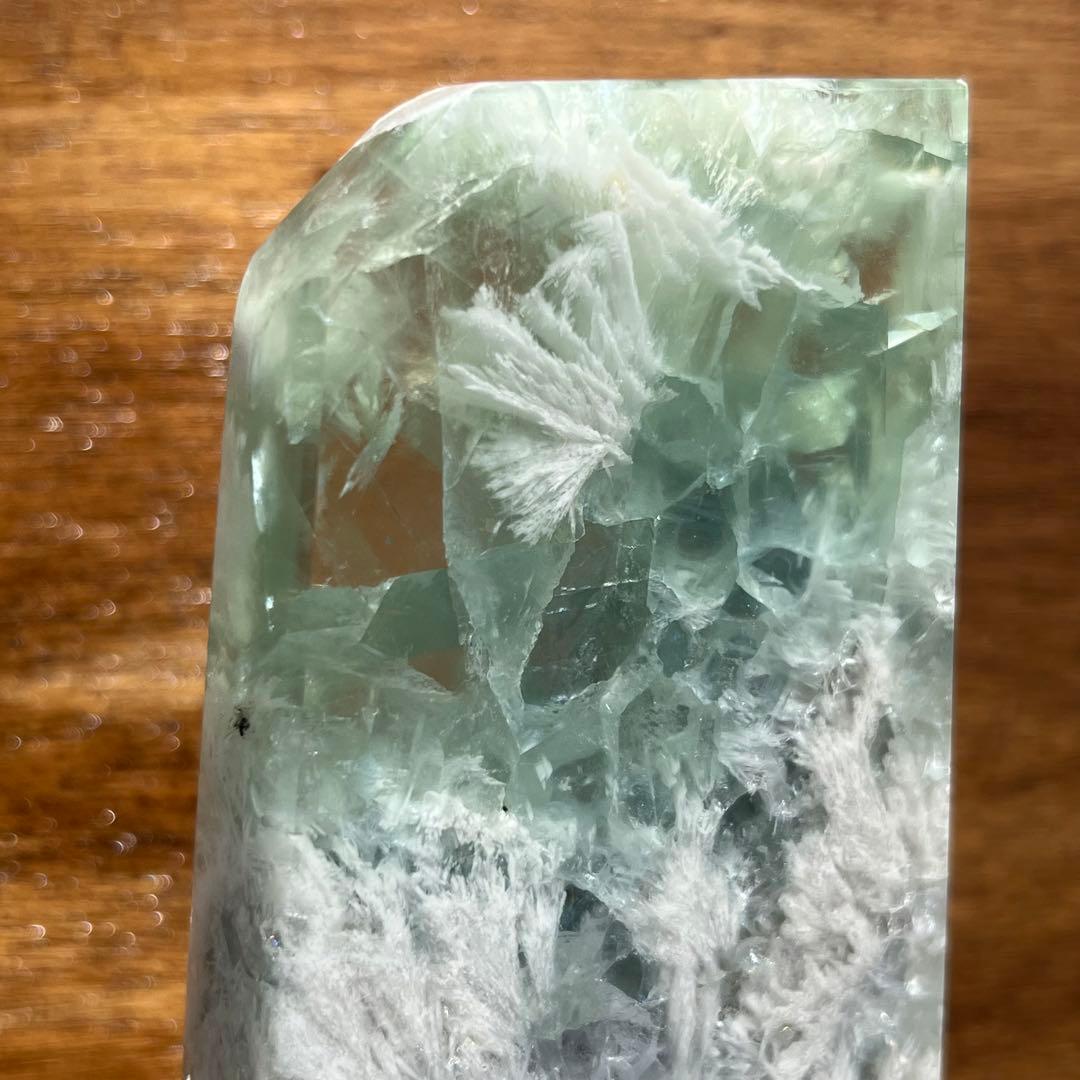 ✳️密集した神秘的な美麗フェザーと透明度✨エンジェルフェザー フローライト 天然石