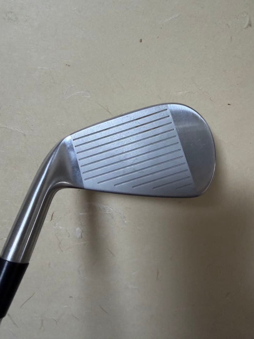 YONEX CB702 4番アイアン